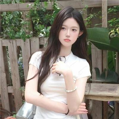 女人在家